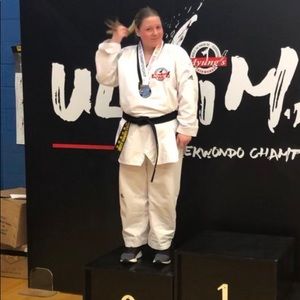 Meet your Posher, Leanna